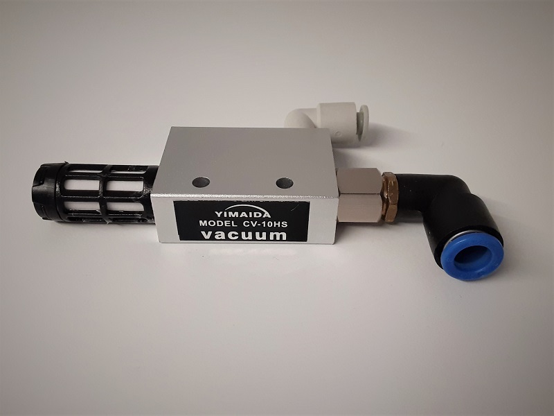 Vacuum ejector