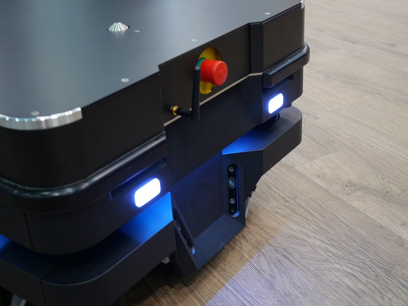 Mobile Industrial Robots