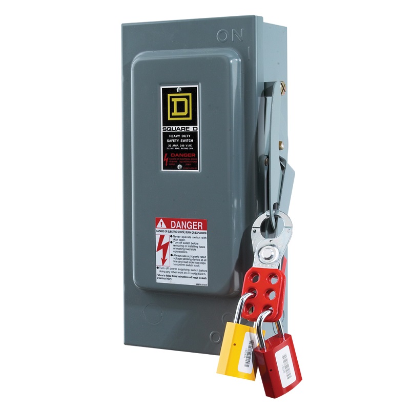 Disconnect lockout hasp
