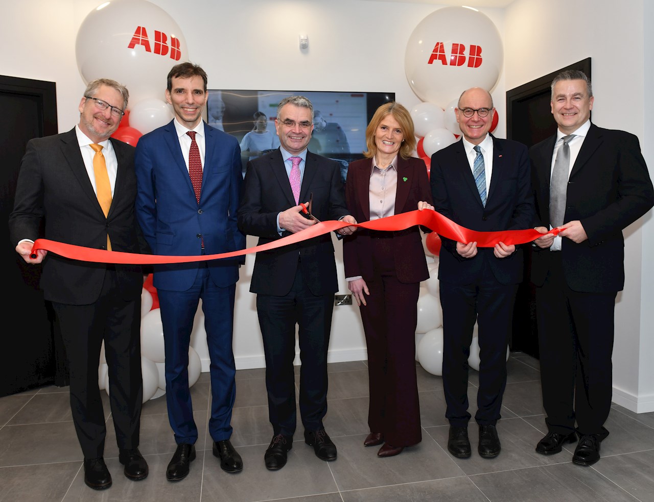 ABB grand opening Ireland pulp and paper research and development facility