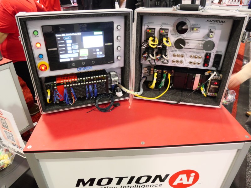 Automation cell with PLC and HMI
