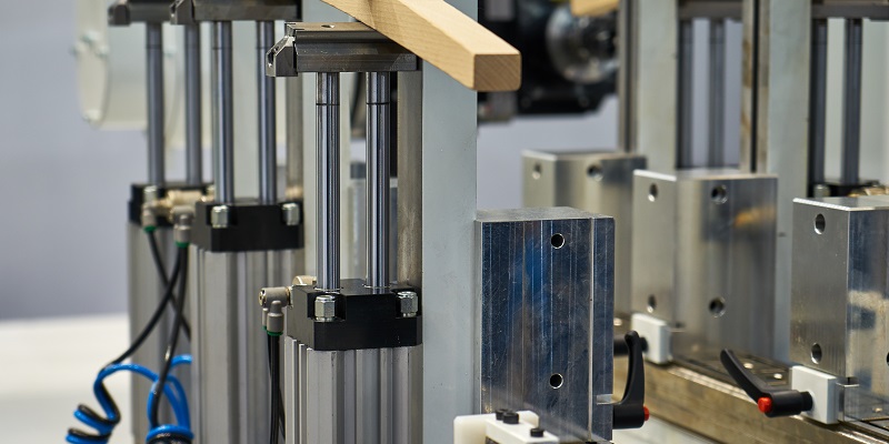 Industrial pneumatic cylinders