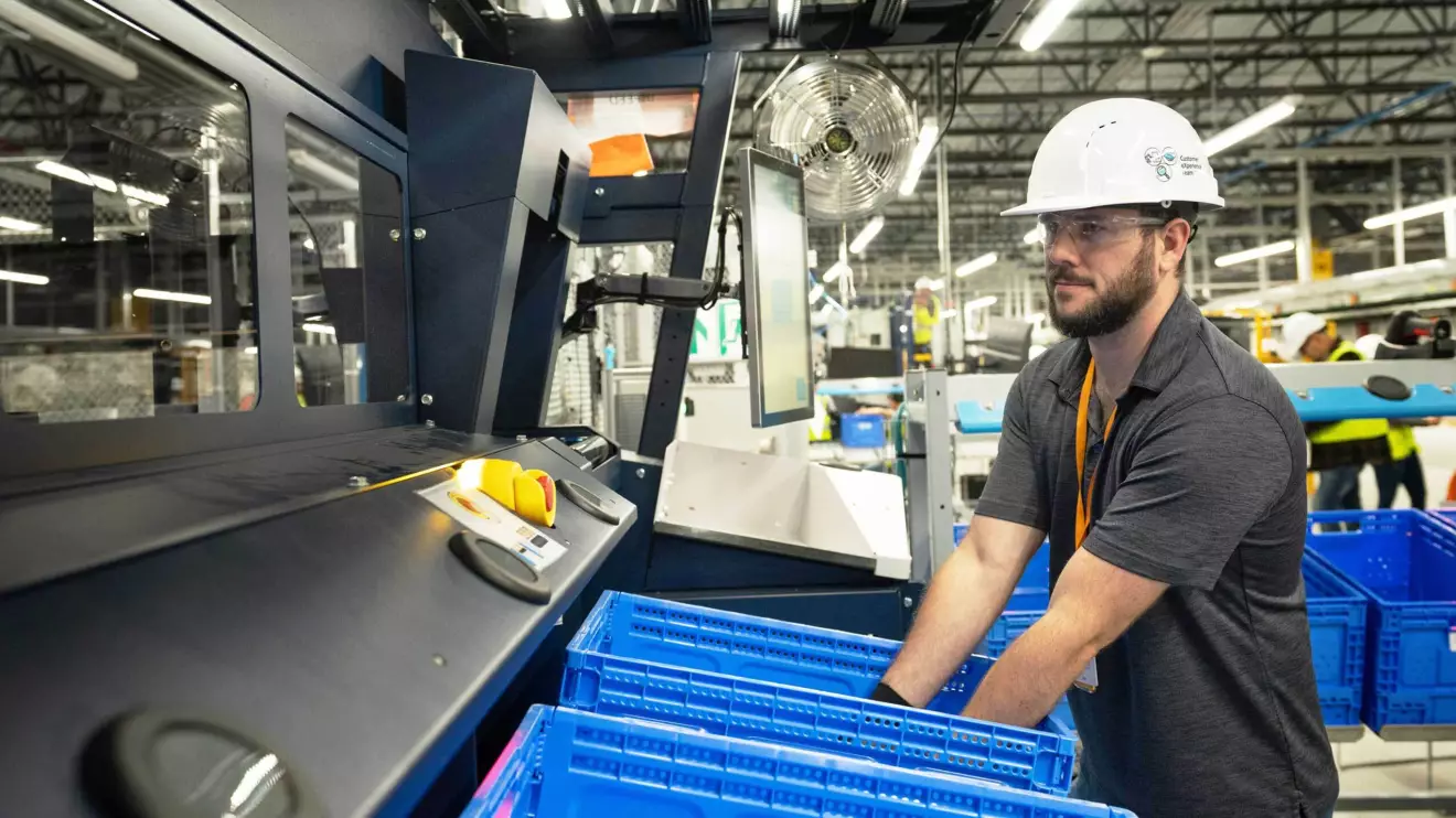 Sequoia robotic system with ergonomic workstation to increase worker safety and worker conditions