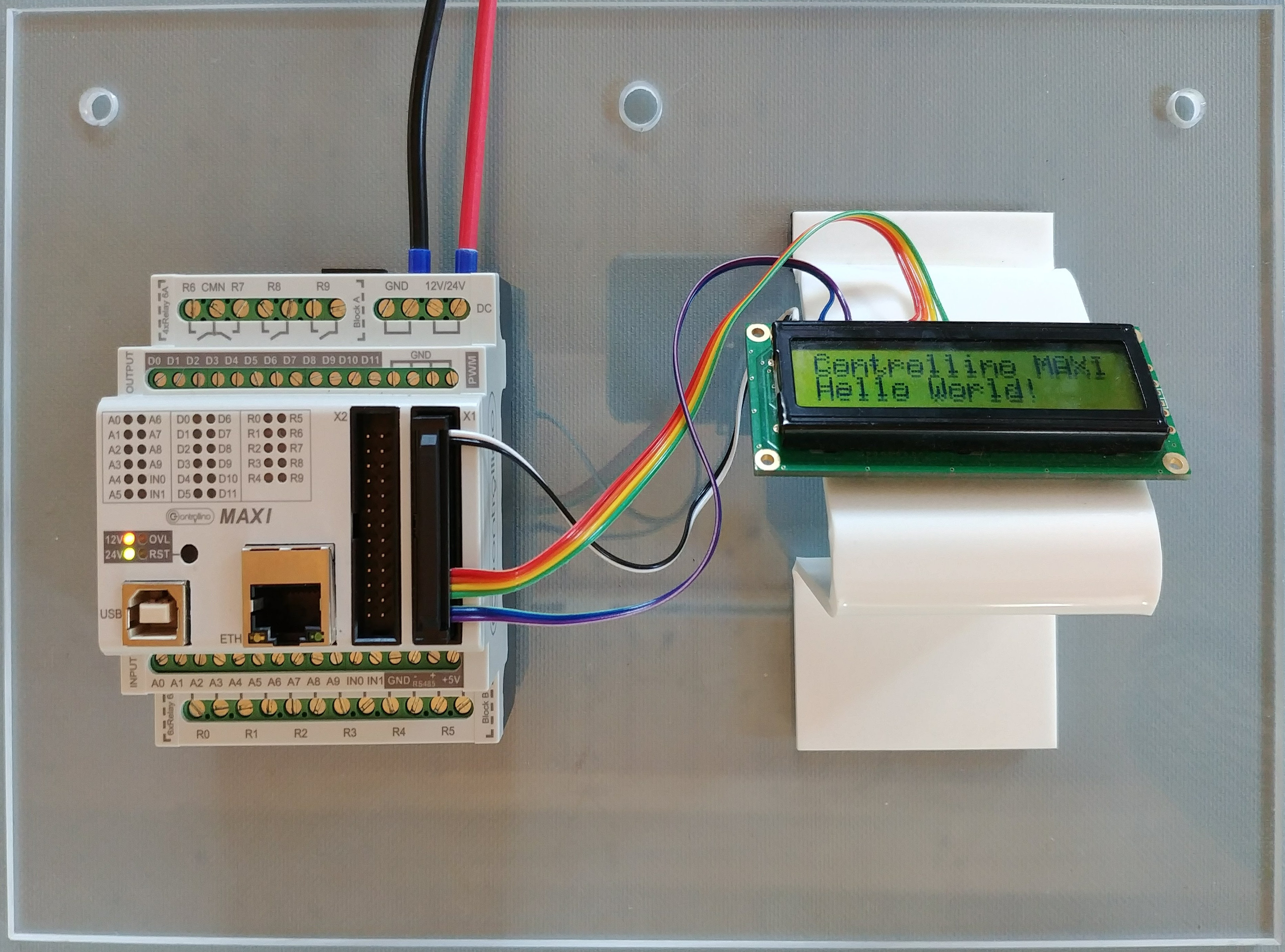Controllino MAXI printing Hello World to LCD