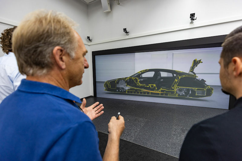 Virtual Reality (VR) in manufacturing and production