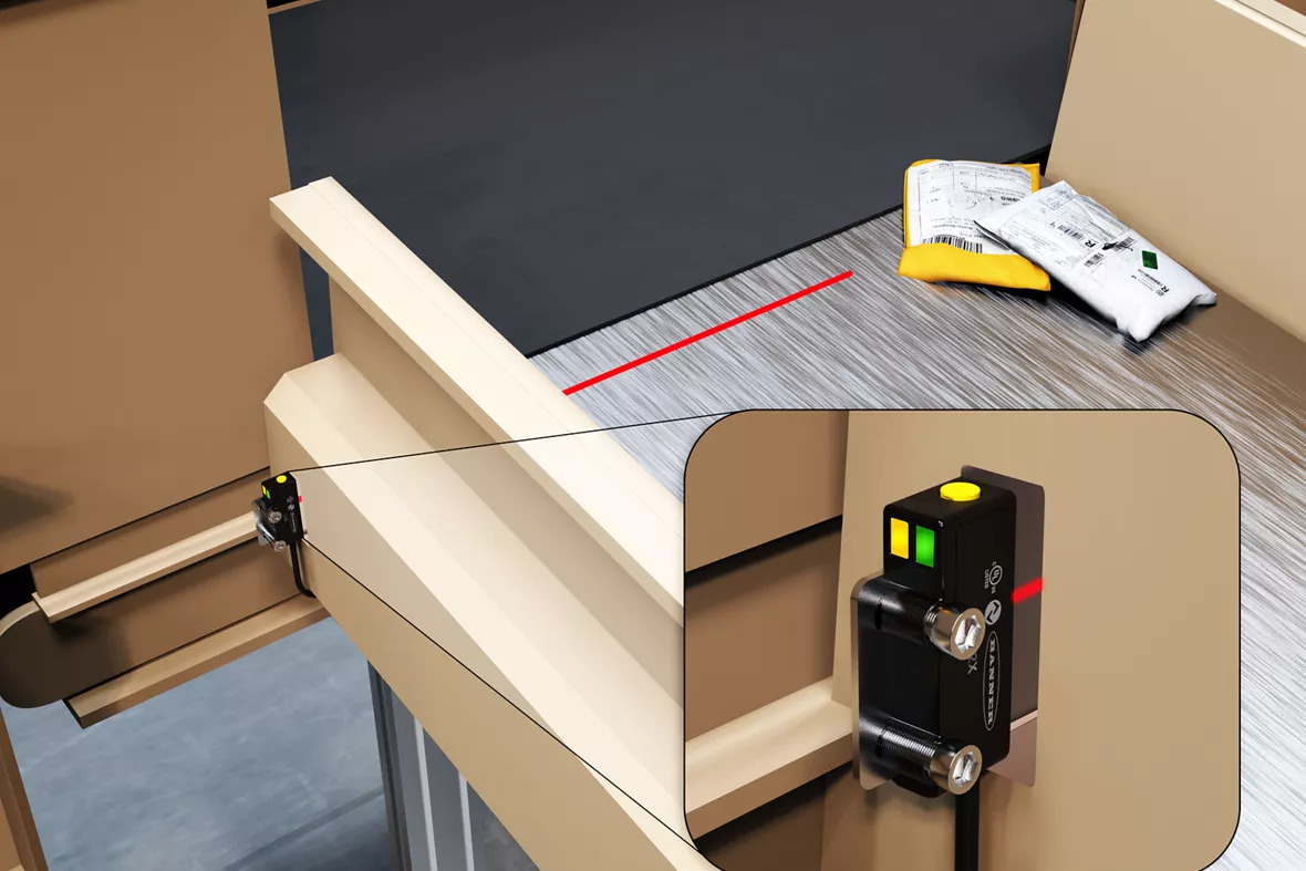 When paired with IO-Link, the laser measurement sensors are configured to ignore packages stuck on the chute and still detect when other objects pass through