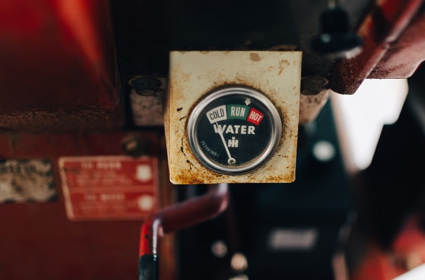 Analog temperature sensor in an old facility