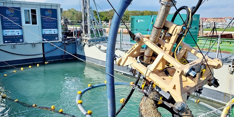 Diving robot AMR