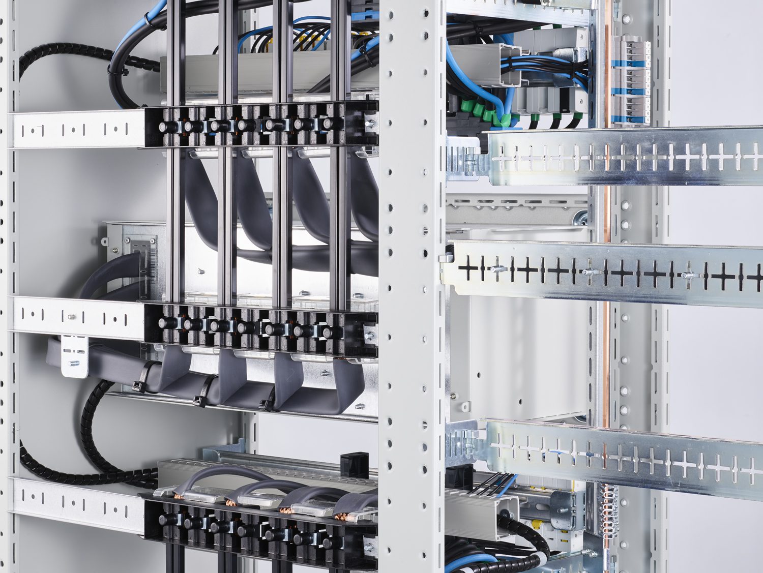 CUBIC's Modular System and control panel design