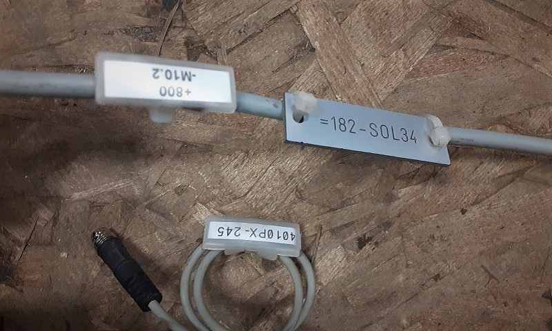 Cable label options