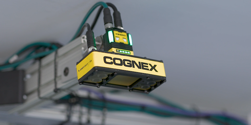 Cognex In-Sight 2800 Detector for AI-based and edge learning machine vision in logistics