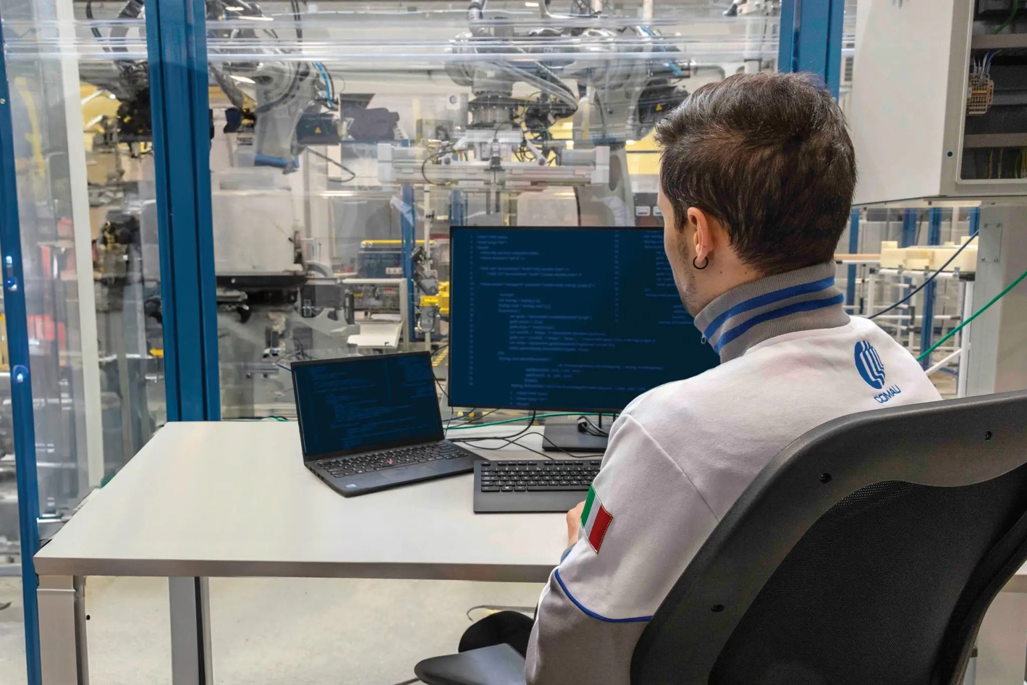 Comau’s Open Controller software makes it possible for users to connect their external PCs to Comau robots