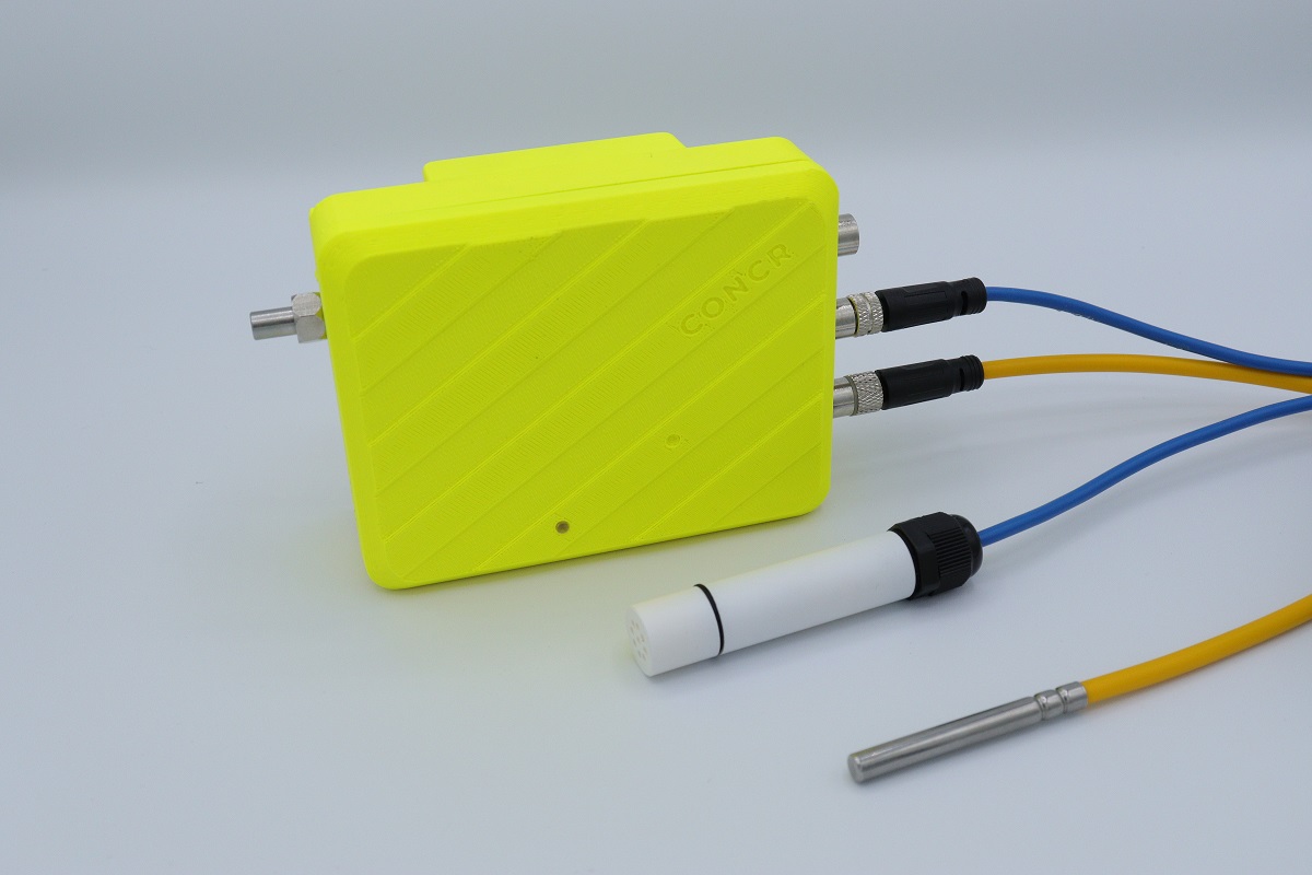 ConcR sensors send their data to the ConcR Box which then uploads data to the cloud