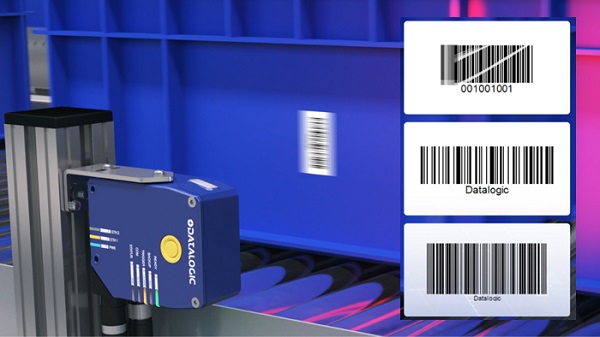 Datalogic Blade sensor scanning a barcode on a box