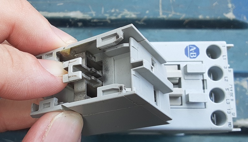 Electrical contacts will always create sparks