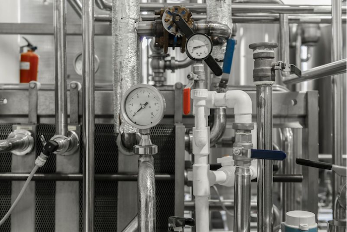 Pressure gauges in a milk factory