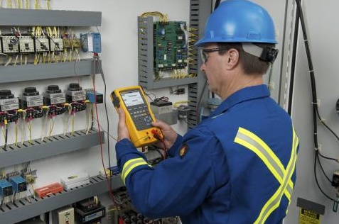 By acquiring Solmetric, Fluke expands its solar test and measurement technology offering to better support the test and measurement needs of the growing solar power industry.