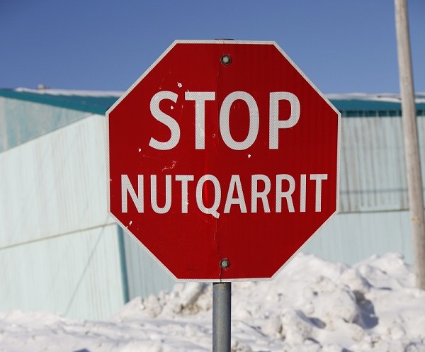 Multilingual stop sign in Canada