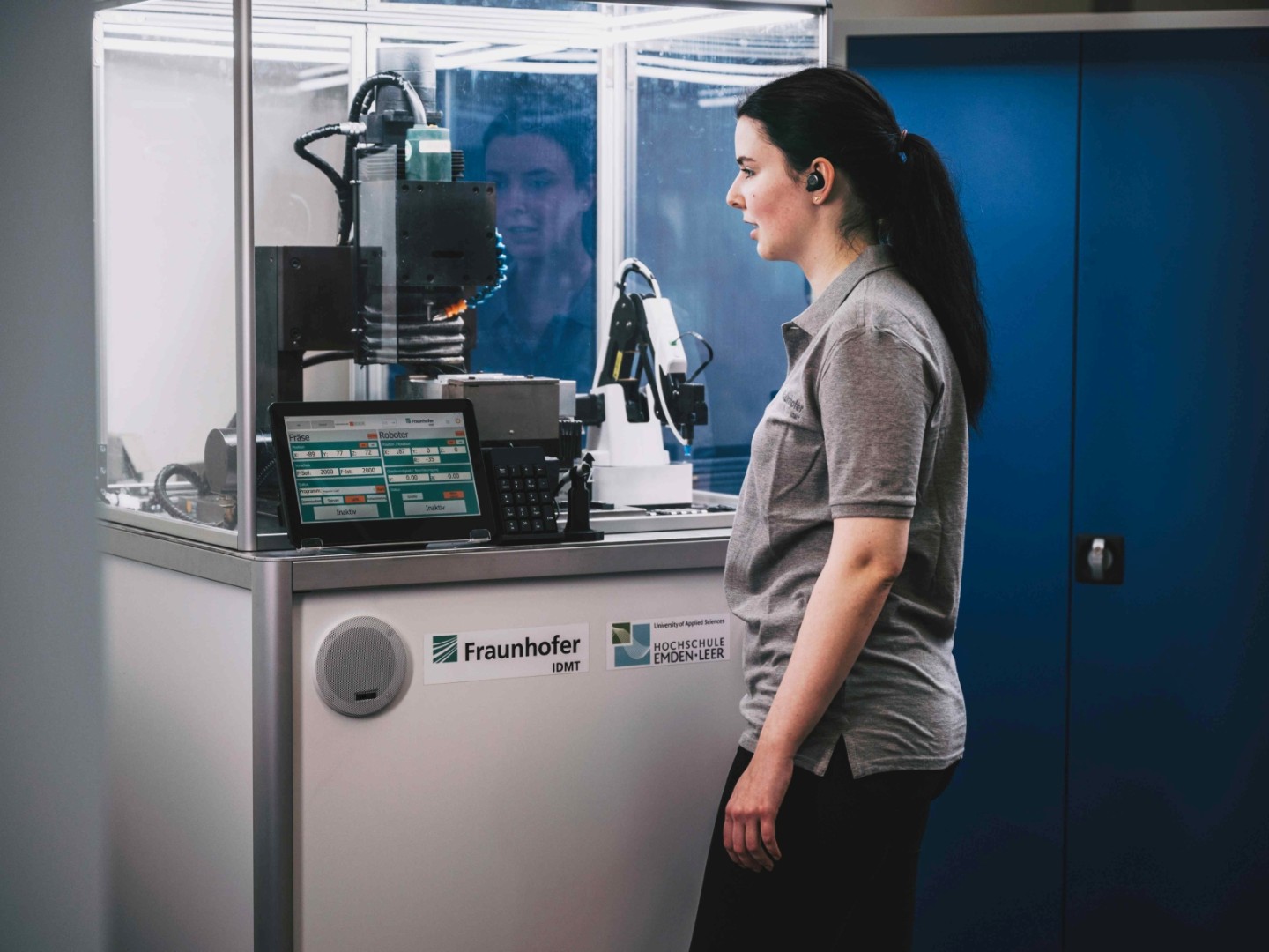 Fraunhofer research testing machine voice control module on milling machine
