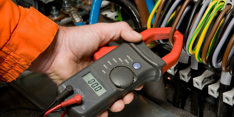 current measurement helps to understand electrical load device resistance