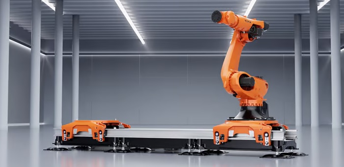 KUKA FORTEC with the linear axis