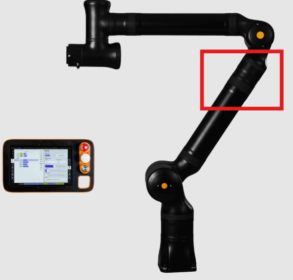The location of the 7th axis on the KR810 Kassow Cobot