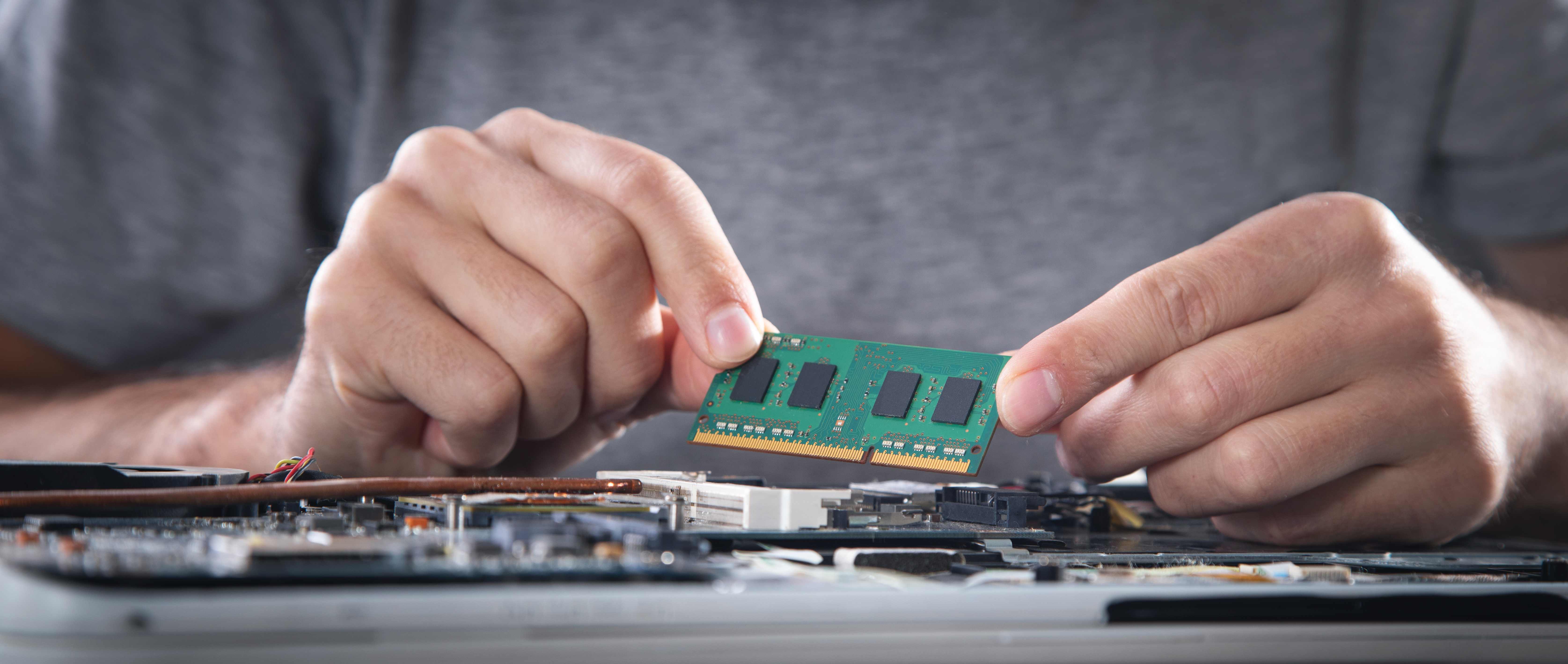 more RAM storage gives programs more room to store temporary data while applications run
