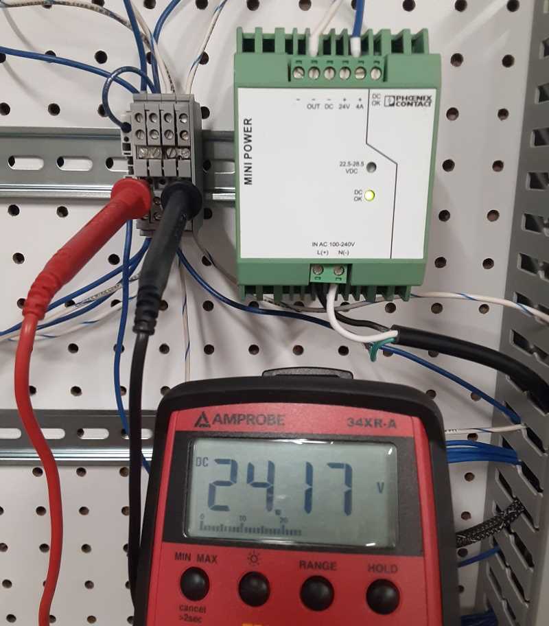 Digital multimeter