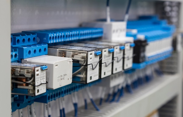 Relay control circuits