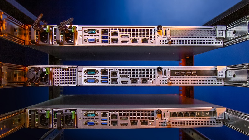 OnLogic's new Axial AC101 server