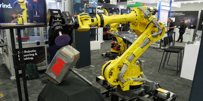 Robot at Automate