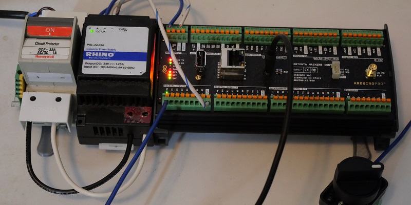 Test bench model setup and initial download