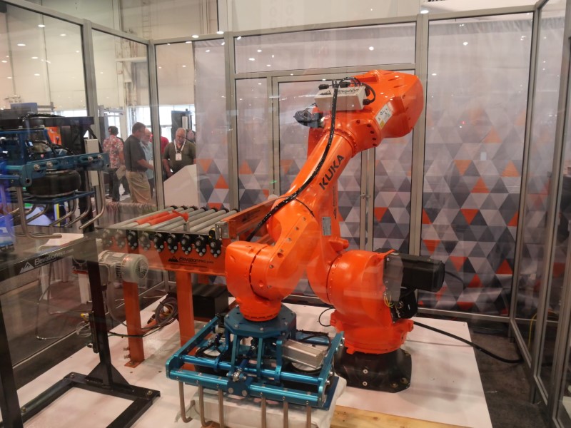 KUKA package handling