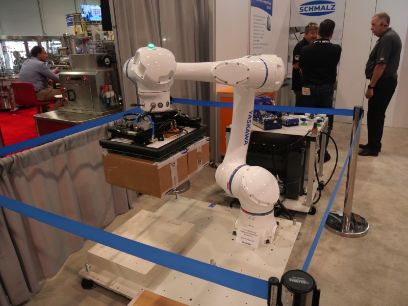 Schmalz gripper on a Yaskawa robot