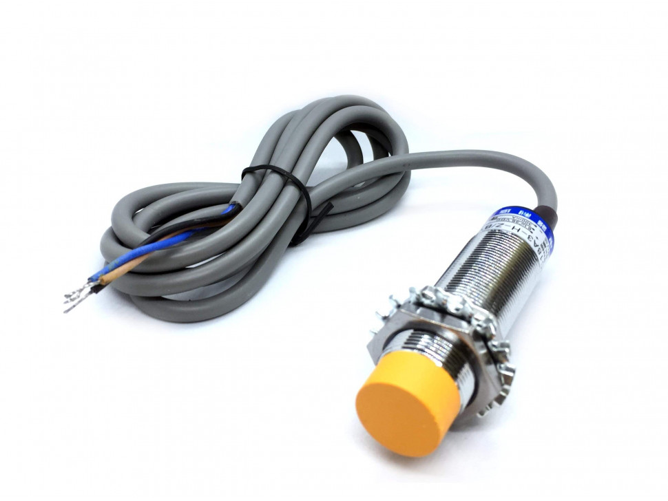 capacitive sensor commonly used in industrial automation.