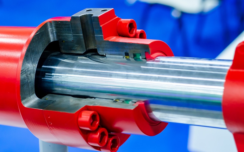 Quarter cutaway view of a hydraulic actuator