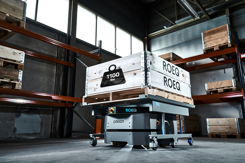 OMRON's LD-250 AMR increased payload with ROEQ's Cart500 solution