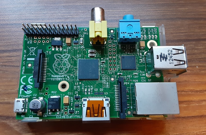 Raspberry Pi as a low-cost accessible platform for computer science