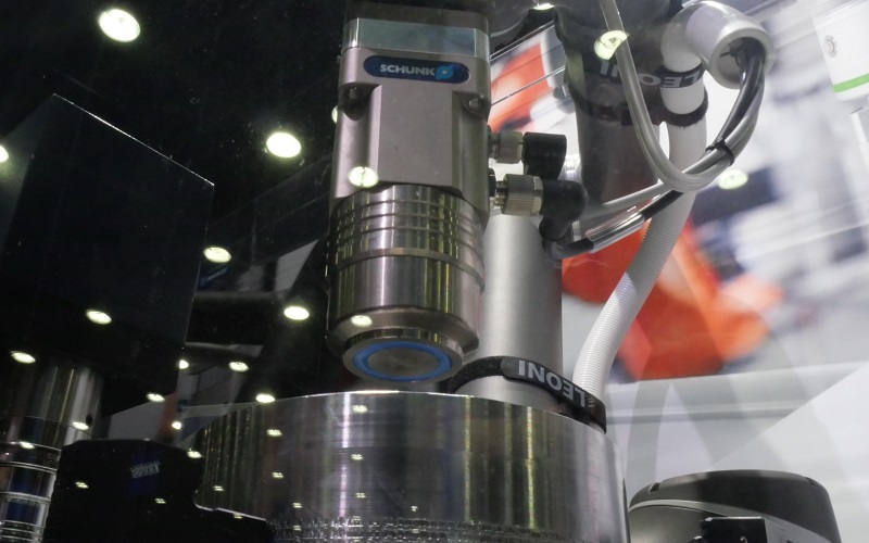 Schunk magnetic gripper