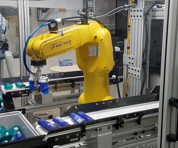 Soft Robotics food grade gripper