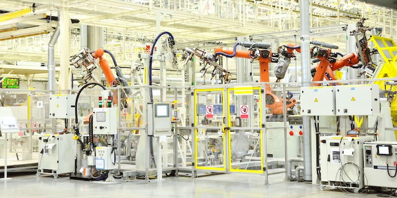 Reliable electrical connectors are needed in factory automation