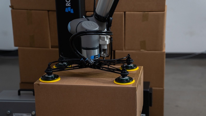 Standardized pneumatic grippers for the PE20