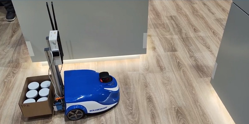 mobile router on mobile robot