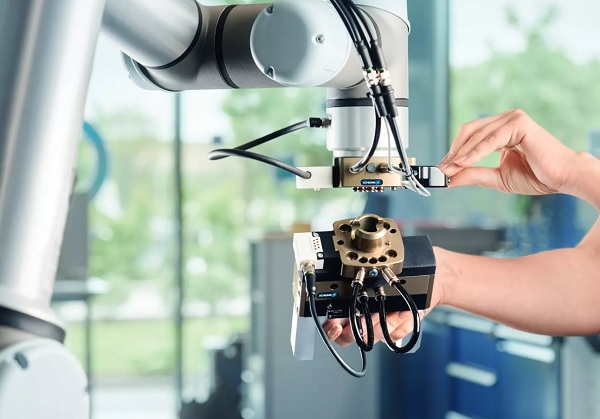 SCHUNK gripper system