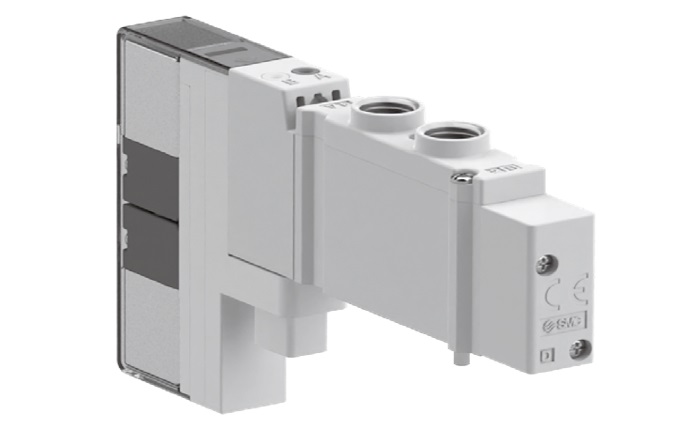 Plug-in module with top ports exposed
