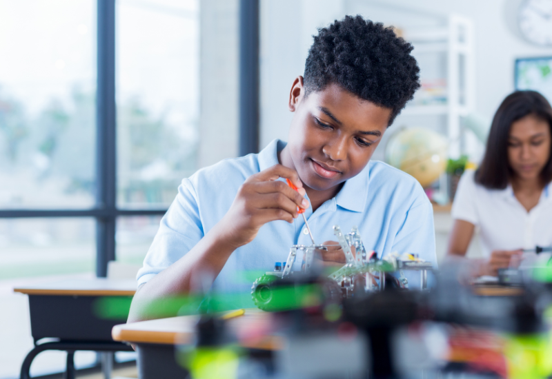 Youth STEM LEAD high school stem opportunities