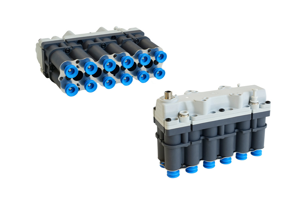 The FMG matrix area gripper provides optimal configuration for part handling, allowing users to combine modules comprising 12 suction cups with integrated lift