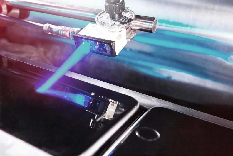 SensoPart's BlueLight Technology uses blue light sensors