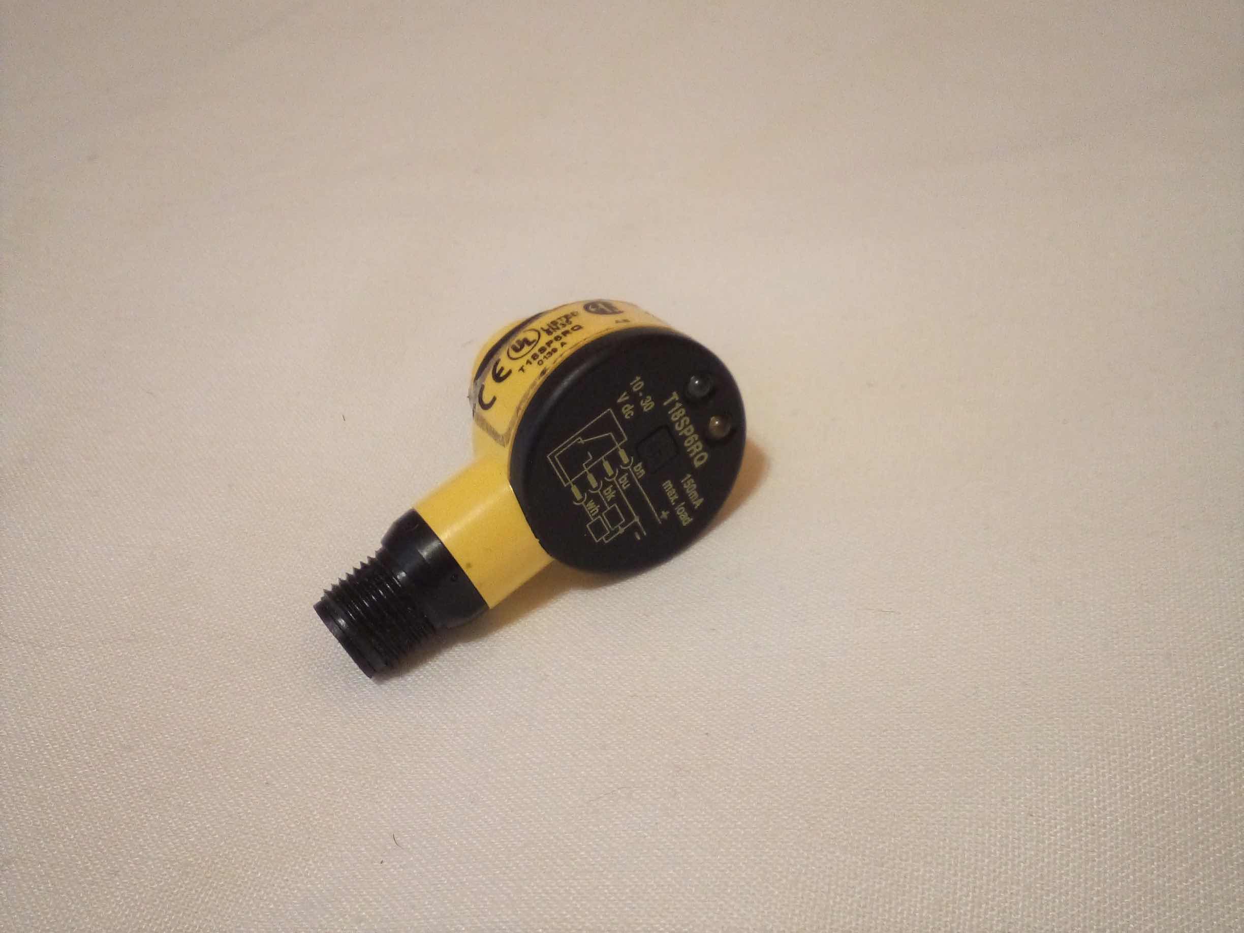 pnp output sensor