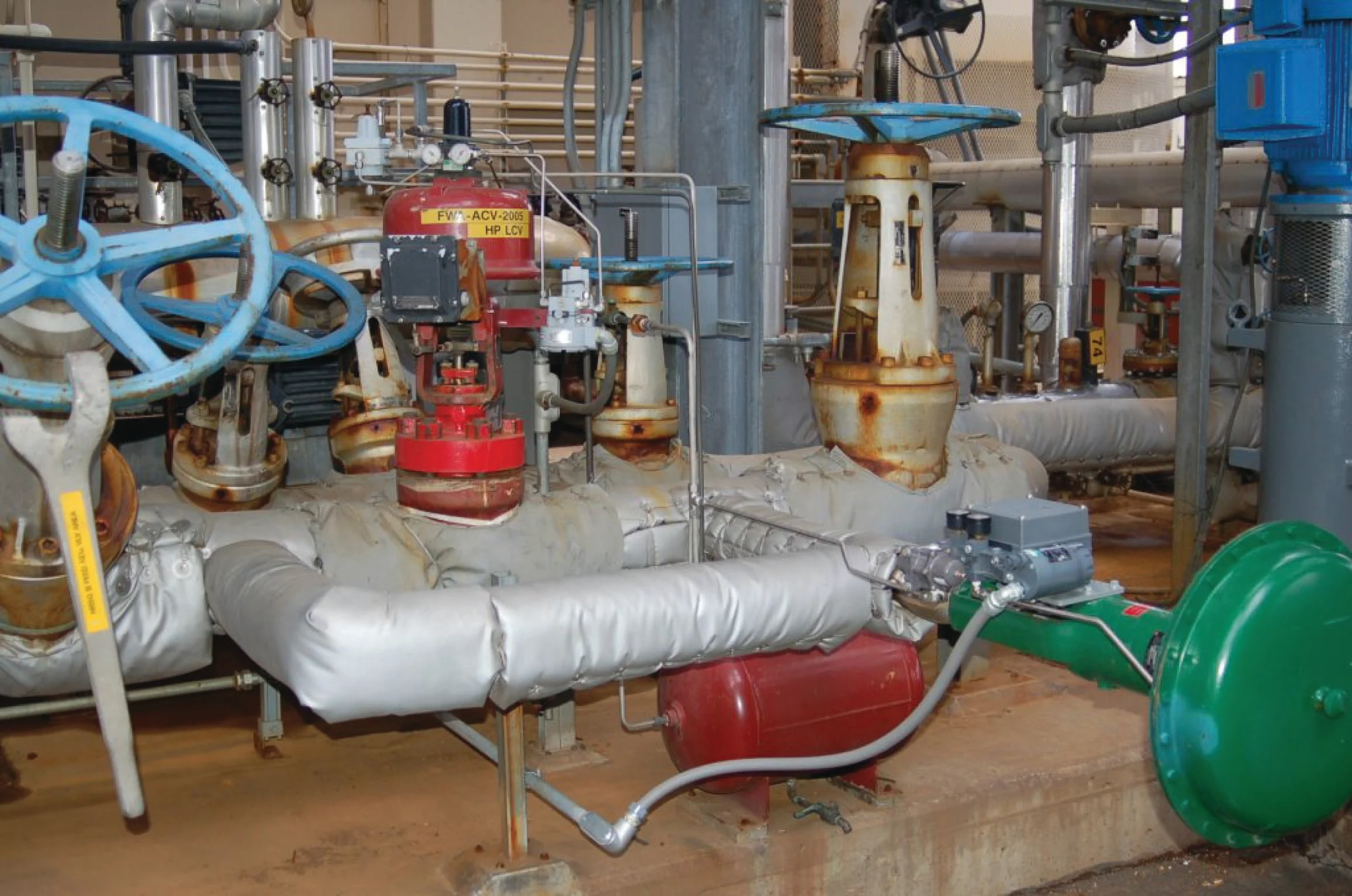 sequence control valves / sequence control valve designed to control two or more operations in sequence